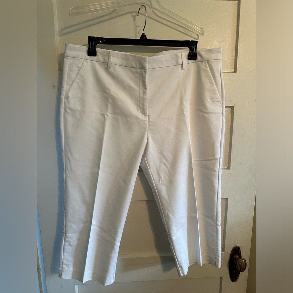 Jacklyn Smith collection Capris